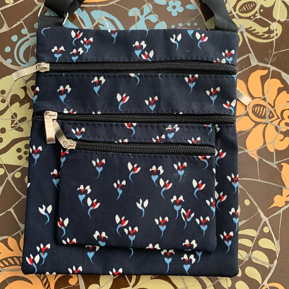 Canvas Crossbody Zip Bag
